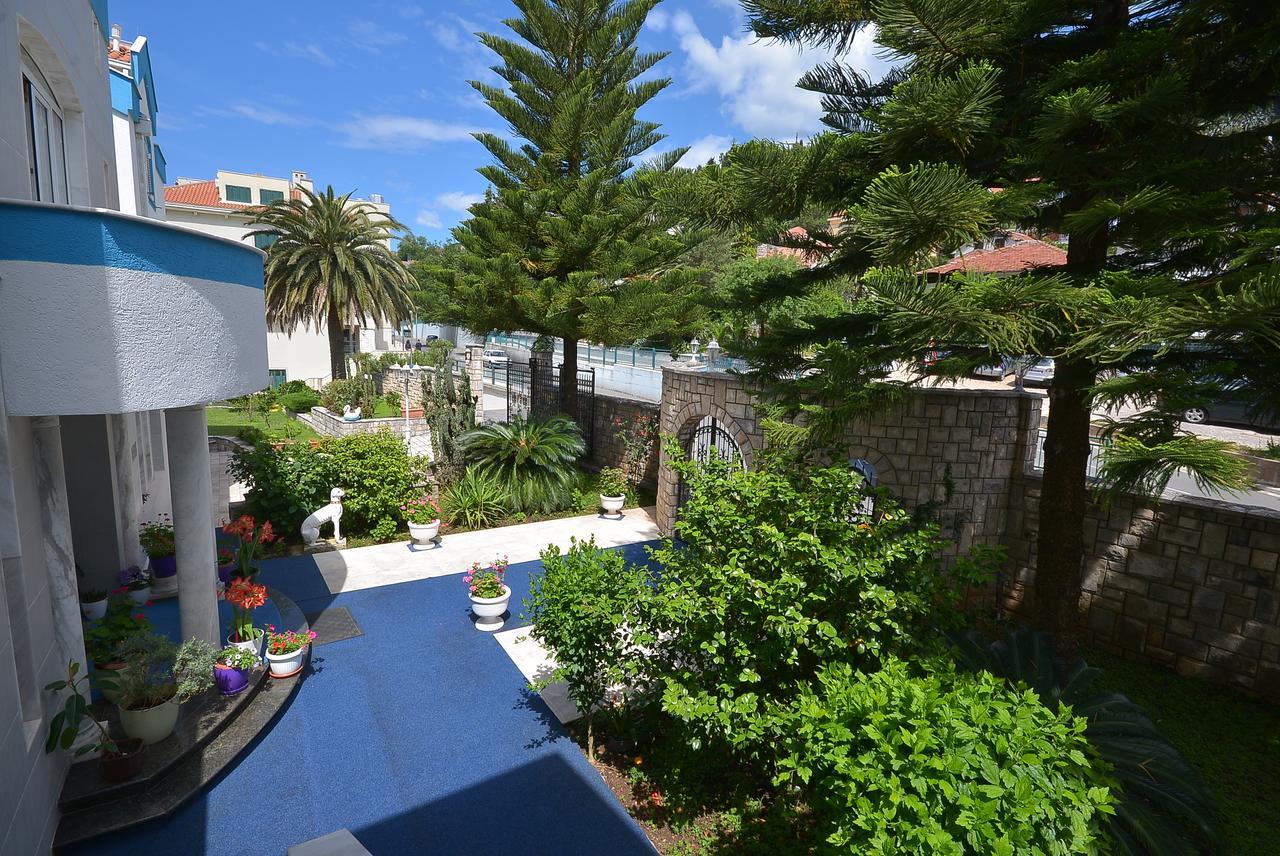 Hotel Vila Margot Херцег Нови Екстериор снимка